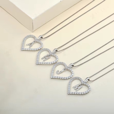 YASVITTI Feinschmuck Halskette 925 Sterling Silber Herz-förmige Halskette mit A-Z Charms Brief