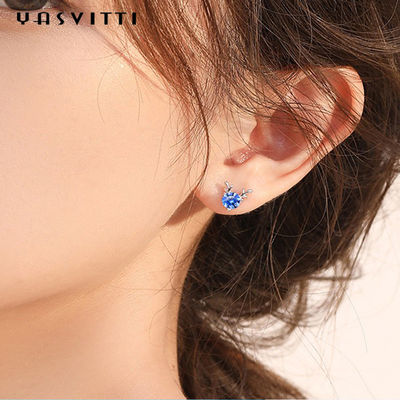 Weihnachtsschmuck-Geschenk-Mode-kleiner Rotwild-Ohrring-Persönlichkeits-blauer weißer Bergkristall-Luxusdamen-Ohrring-Schmuck