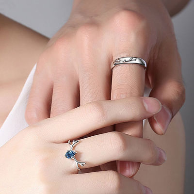 4.13mm 1.68g Sterling Silver Jewelry Rings S990 Fiancée silberner Zircon-klassischer Ring