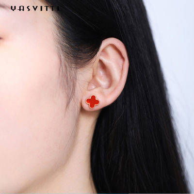0.39in ein 2 Gramm-Schwarz-Klee-Ohrringe 18k überzogen Sterling Silver Hypoallergenic Studs