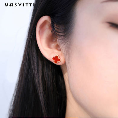 0.39in ein 2 Gramm-Schwarz-Klee-Ohrringe 18k überzogen Sterling Silver Hypoallergenic Studs