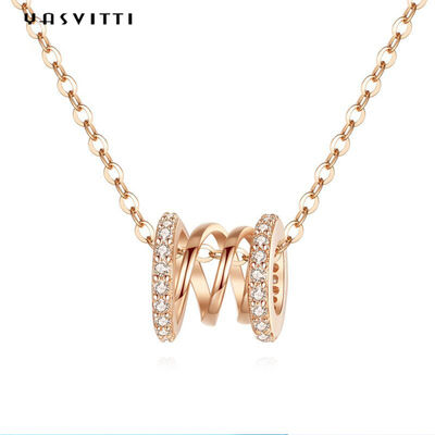 Geburtstags-Diamond Studded Necklace Clavicle Waists 18k 2.64g 40cm Feinsilber-Anhänger
