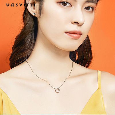 6.3in 3 Kubikzircon-Kronen-hängende Halskette Gramm-Sterling Silver Jewelry Necklacess 5A