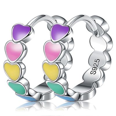 Verlegte Bolzen CZ 0,85 Gramm-0.15mm Sterling Silver Heart Earrings Heart